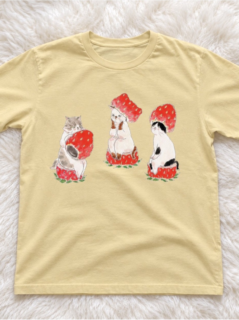 Cat Strawberry Gildan Tee